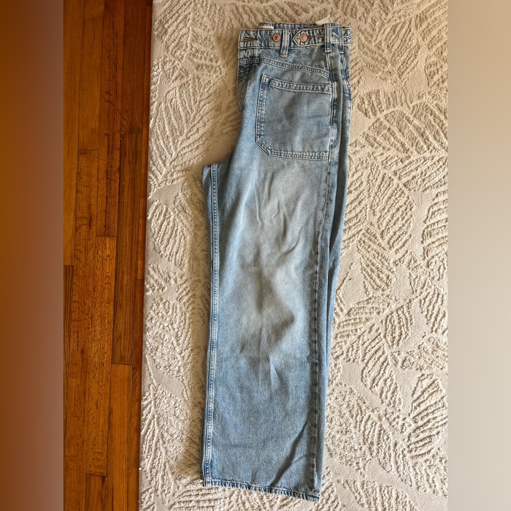 We The Free Palmer Cuffed Jeans in La La Land Wash - Picture 4 of 6